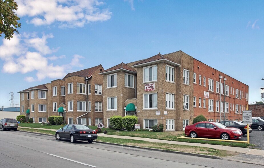 51045120 Oakman Blvd, Dearborn, MI 48126 Apartments For Sale