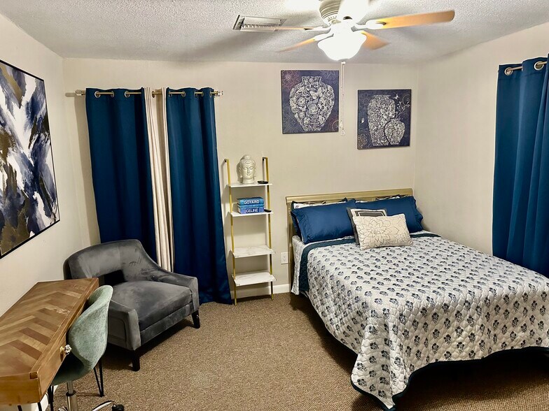 More Photos Of 635 Kittredge Dr, Orlando Office For Sale