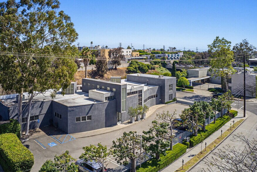 Primary Photo Of 1500 Olympic Blvd, Santa Monica Loft Creative Space For Lease