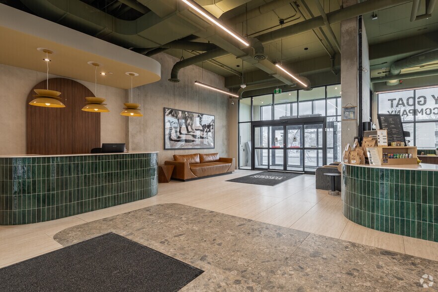 More Photos Of 2140 Baseline, Ottawa Apartments For Lease