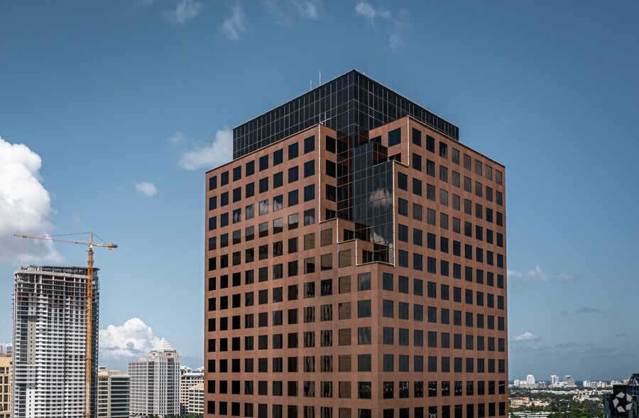 More Photos Of 110 SE 6th St, Fort Lauderdale Coworking Space