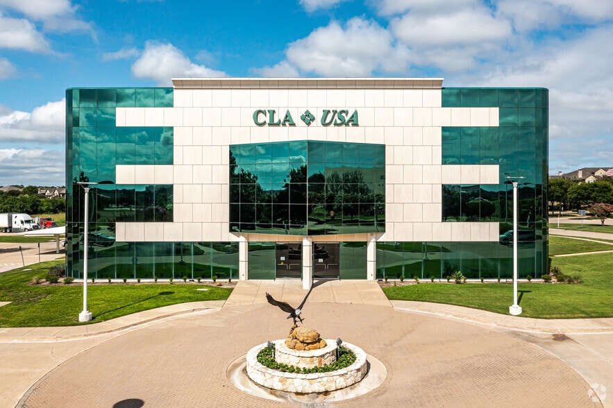 More Photos Of 9300 Wade Blvd, Frisco Office For Lease