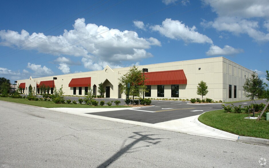 Primary Photo Of 4521 19th St Ct E, Bradenton Warehouse For Lease