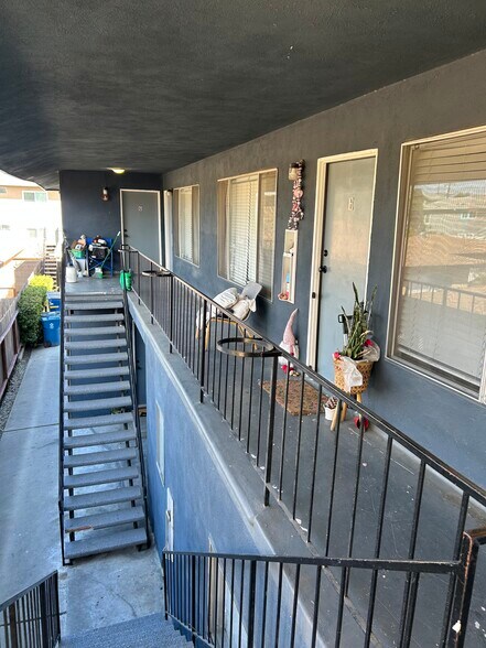 More Photos Of 12128 Ramona Ave, Hawthorne Apartments For Sale