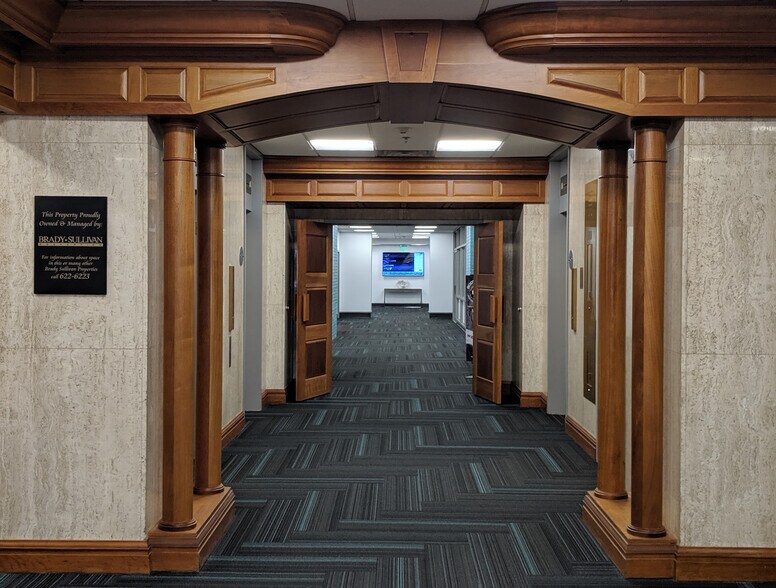 More Photos Of 1750 Elm St, Manchester Medical For Lease