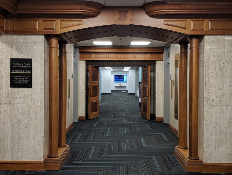 More Photos Of 1750 Elm St, Manchester Medical For Lease