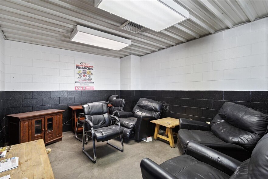 More Photos Of 12104 Deike Ct, Cheyenne Truck Terminal For Sale