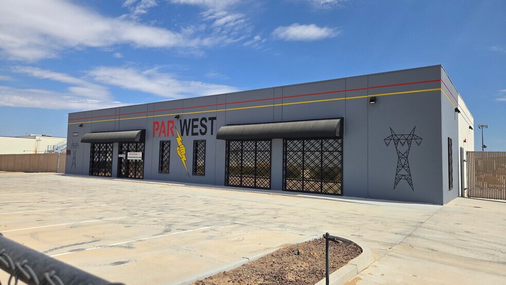 More Photos Of 9711-10101 Yucca Rd, Adelanto Truck Terminal For Sale