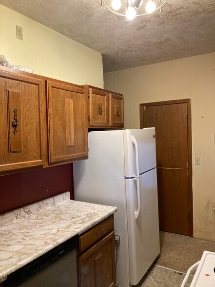 More Photos Of 106 SD Highway 73, Kadoka Hotel For Sale