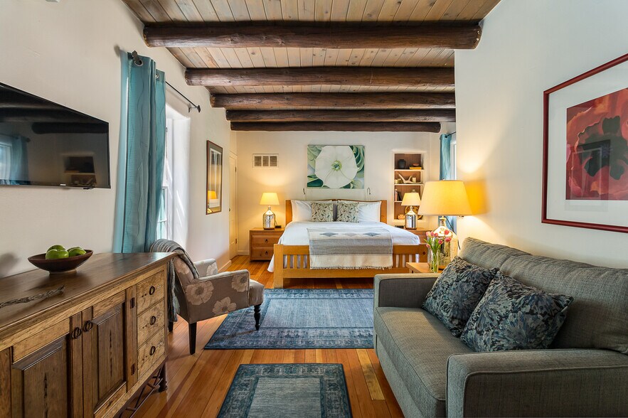 More Photos Of 342 East Buena Vista, Santa Fe Hospitality For Sale