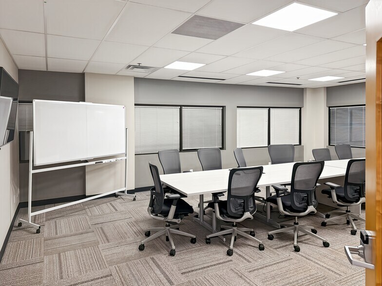 Primary Photo Of 401 New Karner Rd, Albany Coworking Space