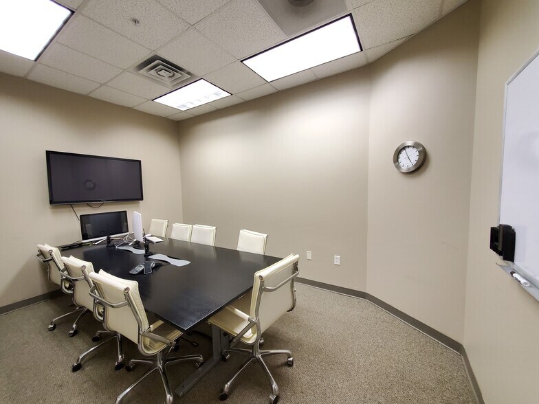 More Photos Of 5444 S Green St, Murray Medical For Lease
