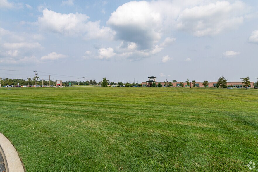 More Photos Of 690 Middletown Odessa Rd, Middletown Medical For Lease