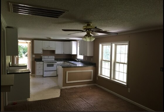 More Photos Of 55 Cut Off Rd, Adairsville Industrial For Sale