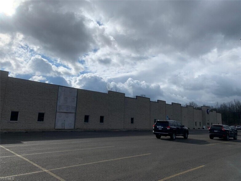 More Photos Of 82424 Cadiz Jewett Rd, Cadiz Storefront Retail Office For Sale