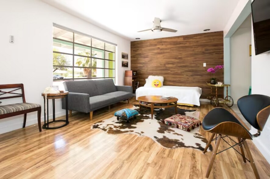 More Photos Of 3643 E Glenrosa Ave, Phoenix Apartments For Sale