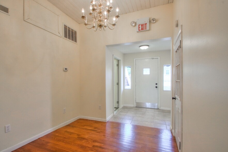 More Photos Of 5294 Main St, Spring Hill Office Residential For Sale