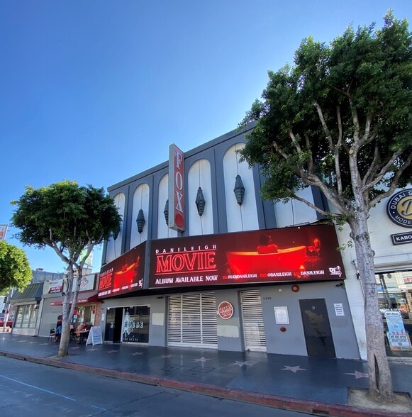 More Photos Of 6506 Hollywood Blvd, Hollywood Movie Theatre For Lease