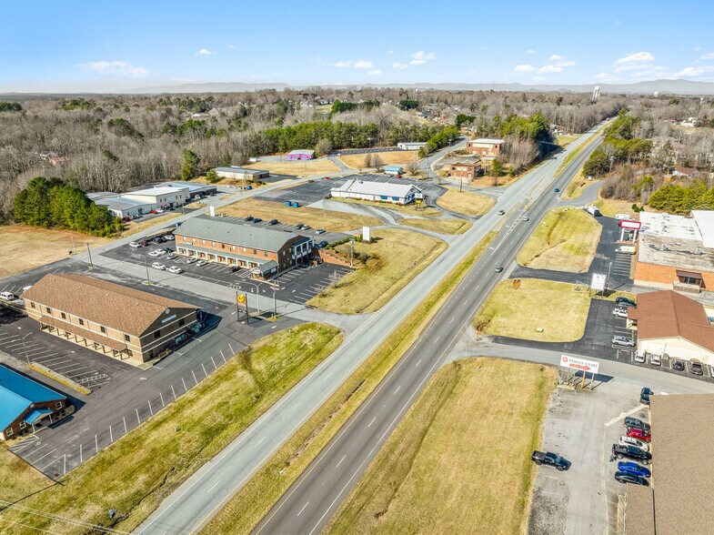 More Photos Of 4355 Hickory Blvd, Granite Falls Medical For Sale