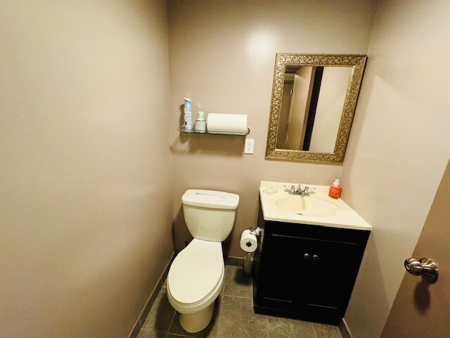 More Photos Of 111 E 56th St, New York Hotel For Lease