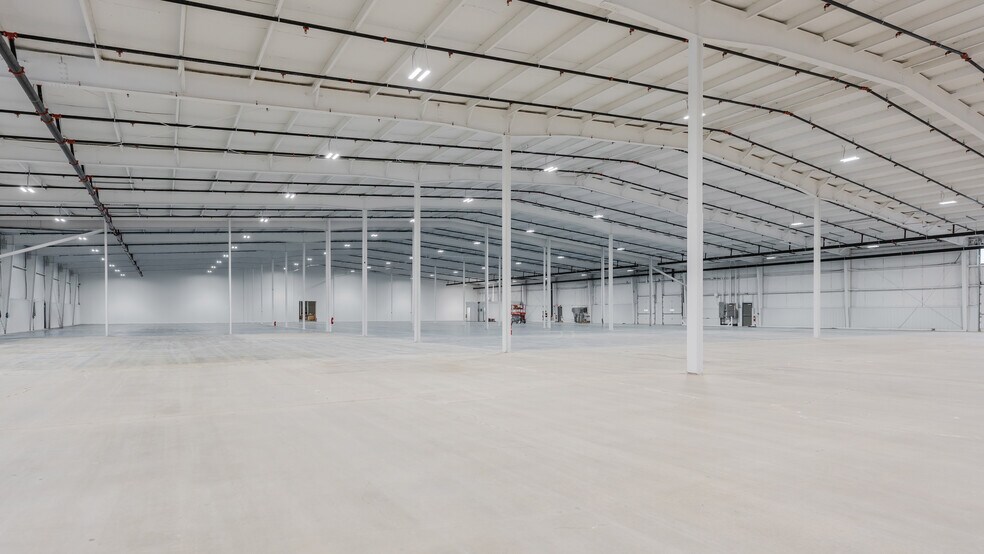 More Photos Of 7774-7810 Whipple Ave NW, Canton Warehouse For Lease