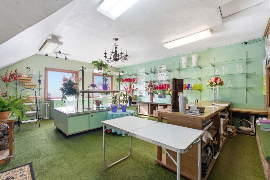 More Photos Of 630 Florida Grove Rd, Perth Amboy Apartments For Sale