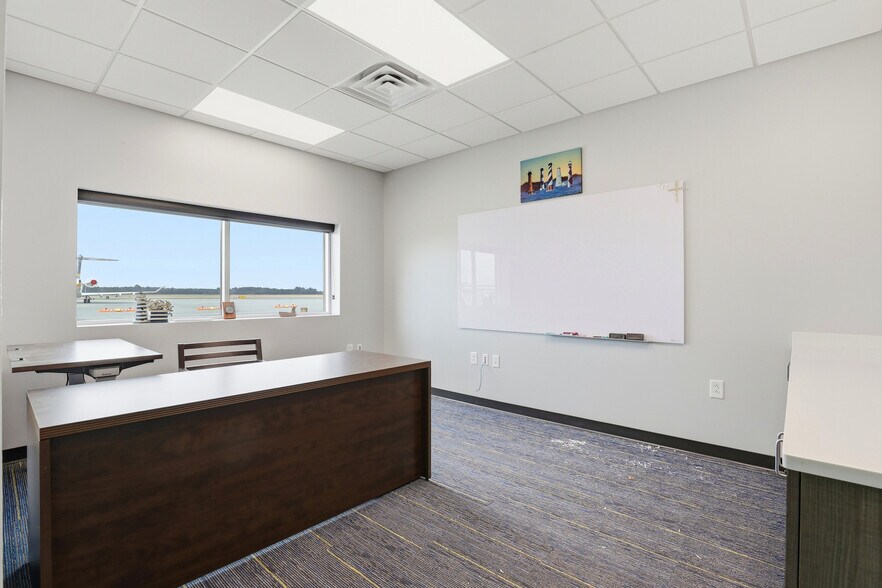 More Photos Of 2780 Jetport Rd, Kinston Office For Lease
