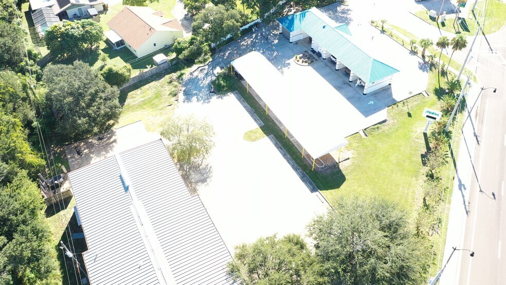 More Photos Of 1996 US Highway 1, Rockledge Light Distribution For Sale