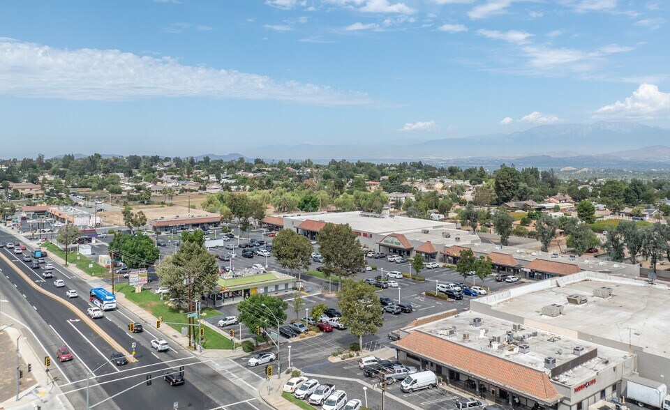 More Photos Of 17022-17736 Van Buren Blvd, Riverside Unknown For Lease