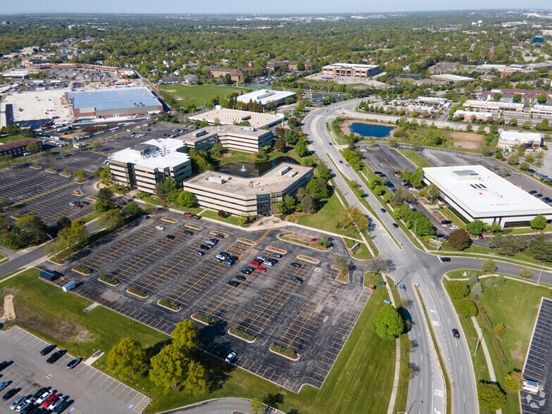 More Photos Of 1230 E Diehl Rd, Naperville Unknown For Lease