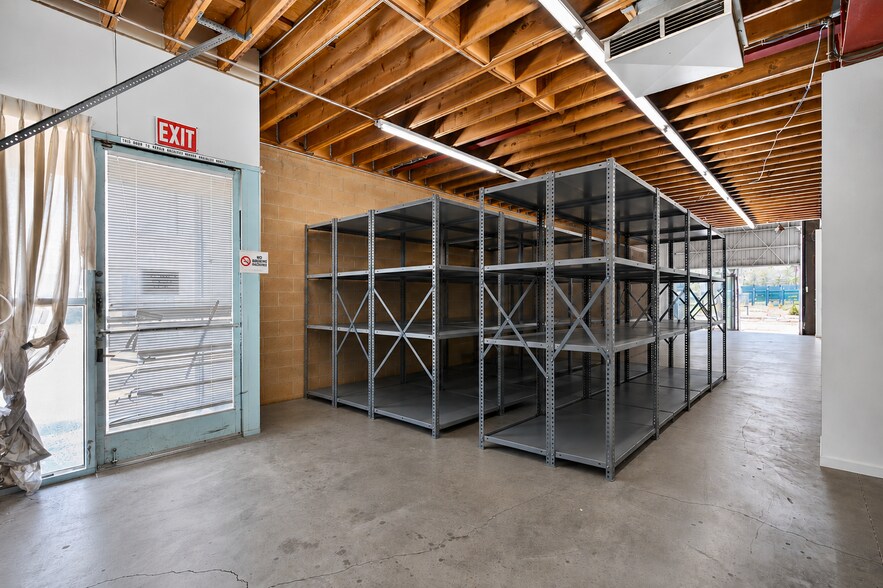 More Photos Of 19651 Nordhoff Way, Northridge Office For Lease
