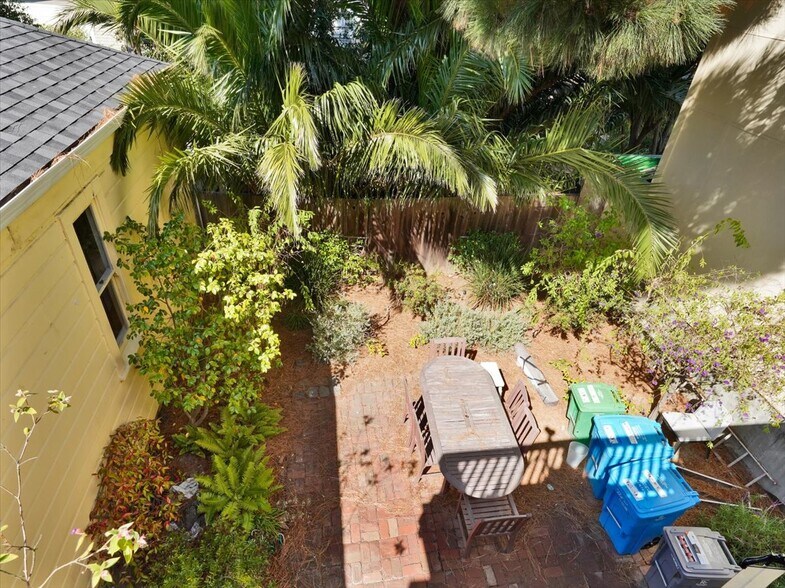 More Photos Of 2250 Union St, San Francisco Storefront Retail Office For Lease