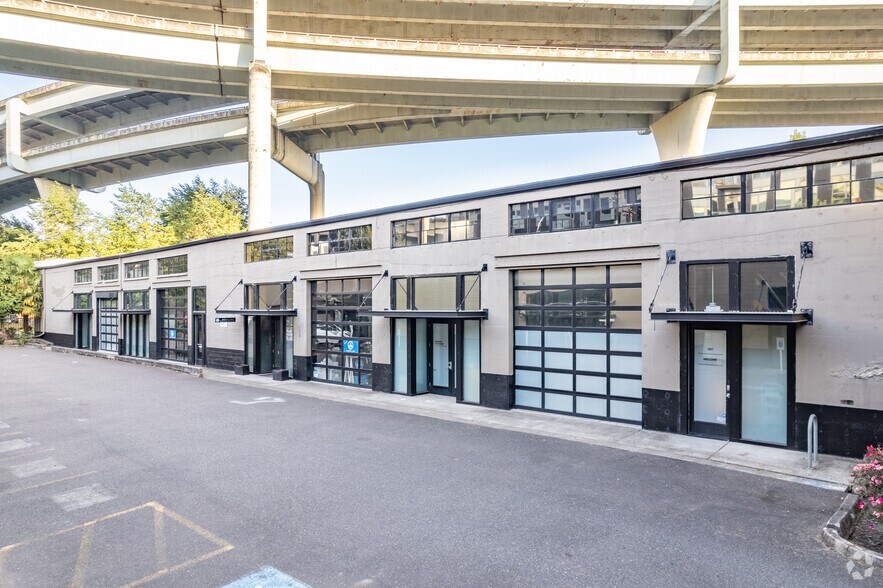 More Photos Of 1626-1628 NW 15th Ave, Portland General Retail For Sale