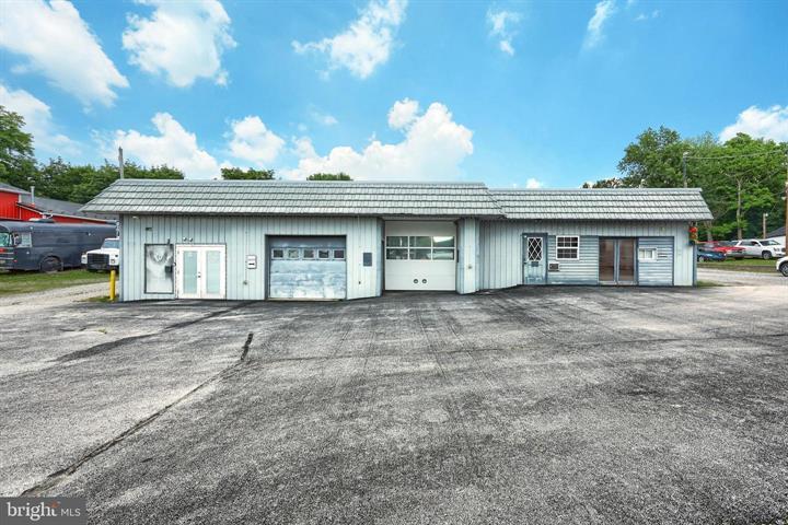 More Photos Of 7685 Lincoln Hwy, Abbottstown Auto Dealership For Sale