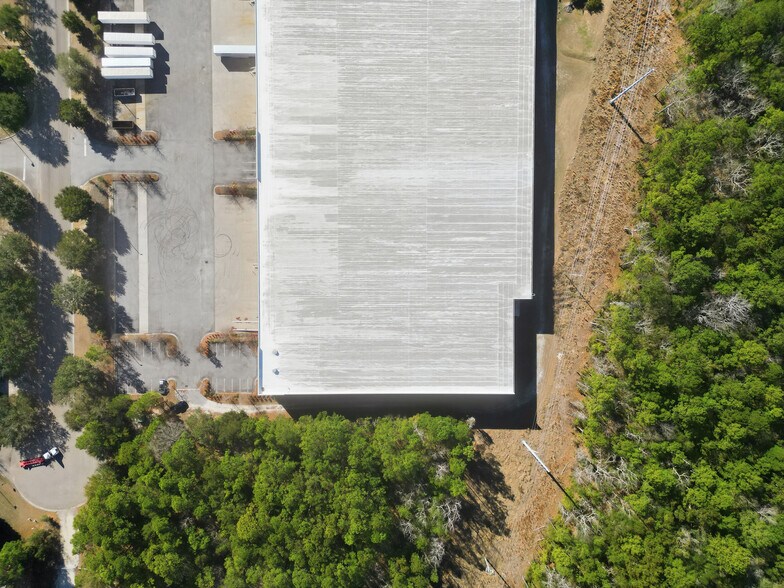 More Photos Of 2310 Charleston Regional Pky, Charleston Distribution For Lease