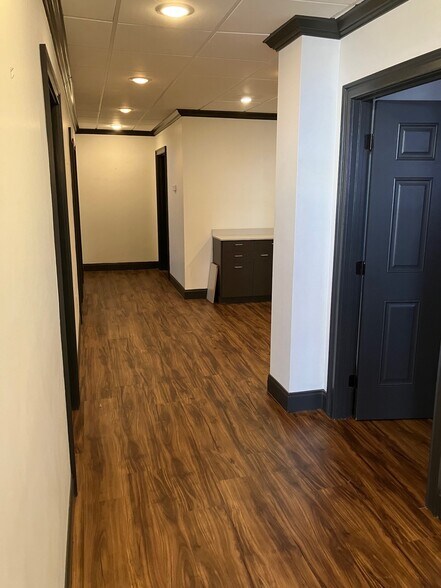 More Photos Of 309 N Market St, Chattanooga Loft Creative Space For Lease