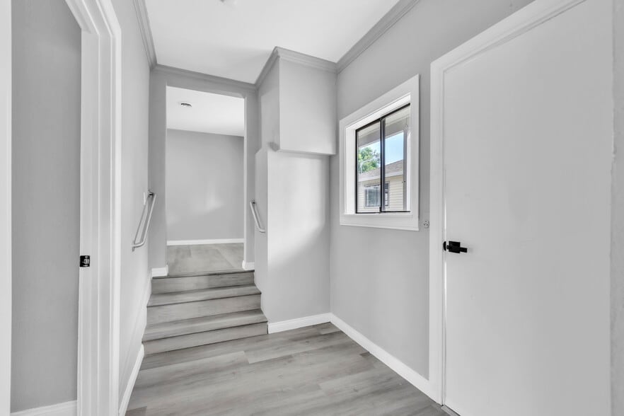 More Photos Of 1006 Lochbrae Rd, Sacramento Assisted Living For Sale