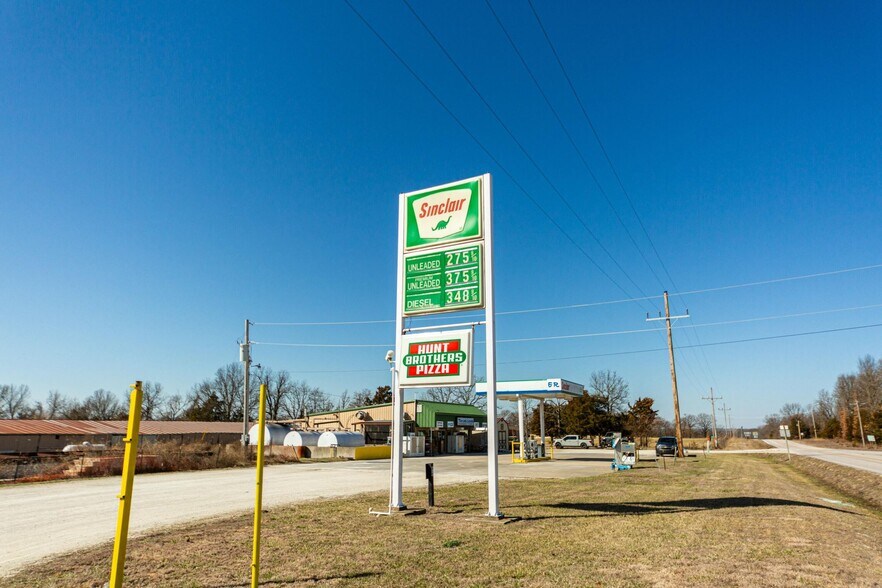 More Photos Of 784 E State Highway 215, Dadeville Self Storage For Sale