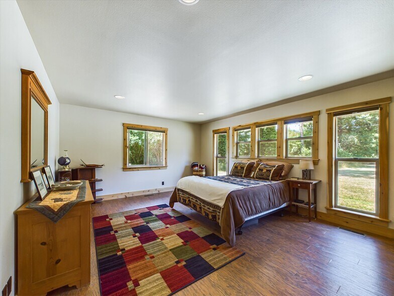 More Photos Of 595 Riverside Park Rd, Carlotta Land For Sale