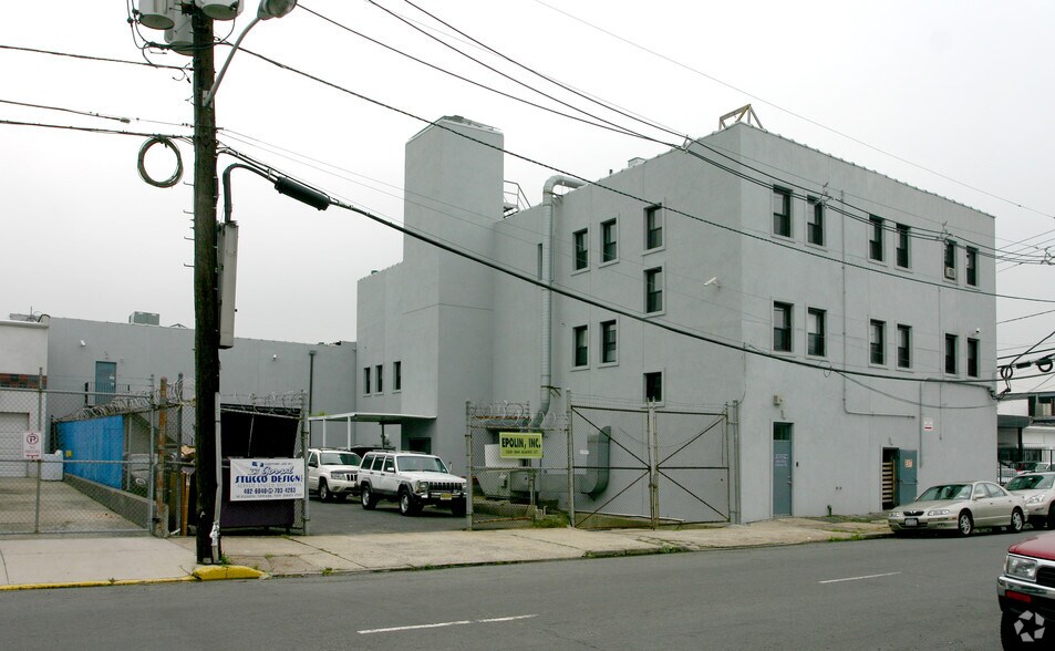 More Photos Of 358-364 Adams St, Newark Manufacturing For Sale