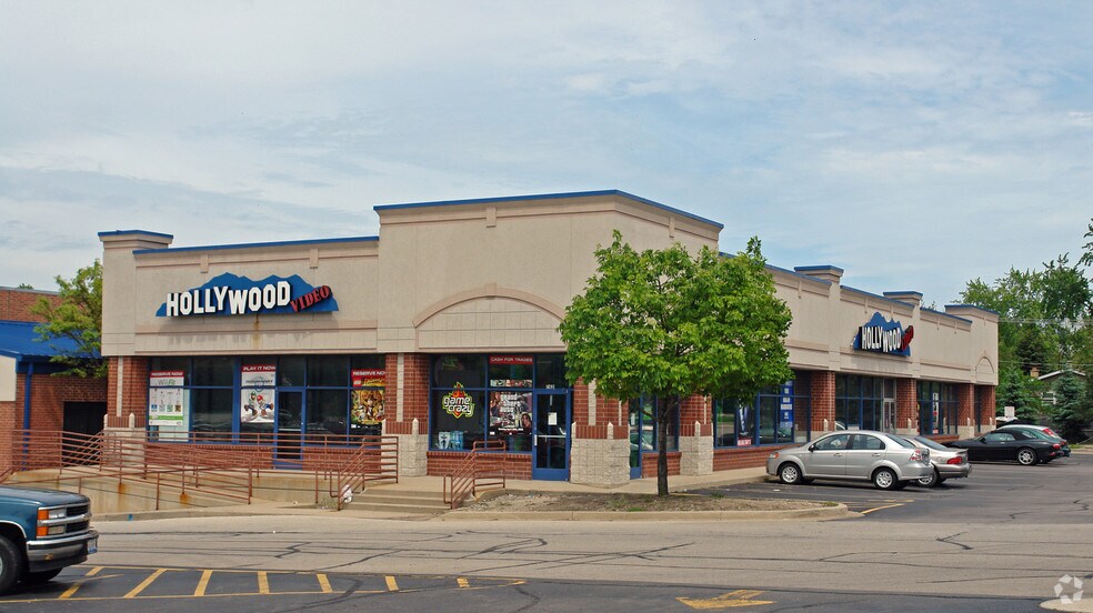 Primary Photo Of 7335-7415 S Cass Ave, Darien Unknown For Lease