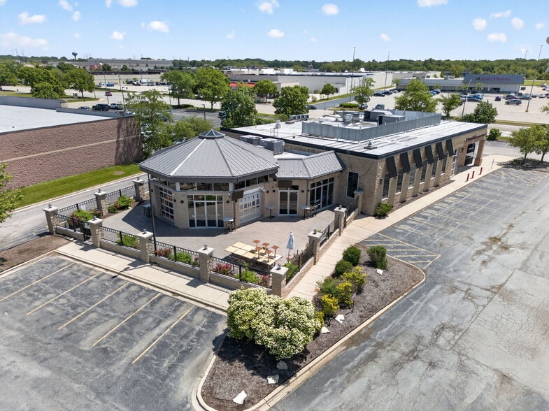 More Photos Of 3151 Voyager Ln, Joliet Restaurant For Sale