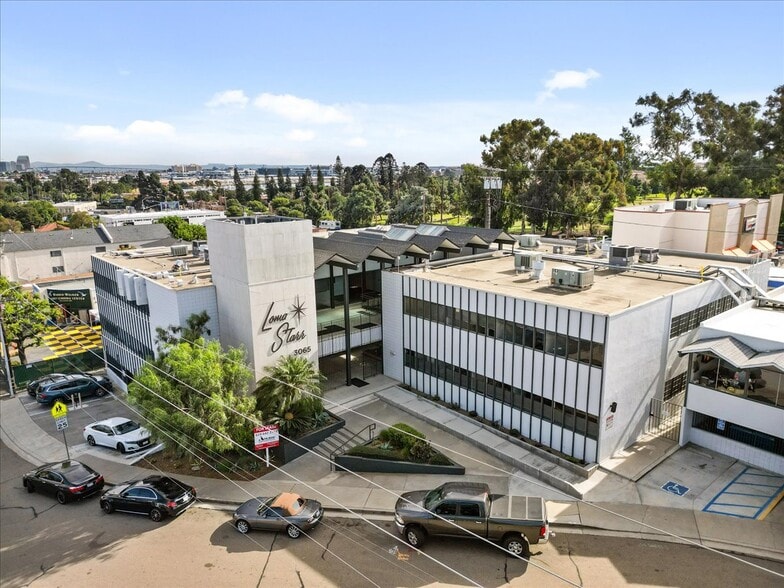 More Photos Of 3065 Rosecrans Pl, San Diego Loft Creative Space For Lease