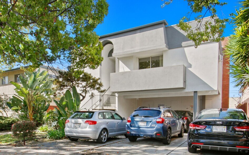Primary Photo Of 3735 Mentone Ave, Los Angeles Apartments For Sale