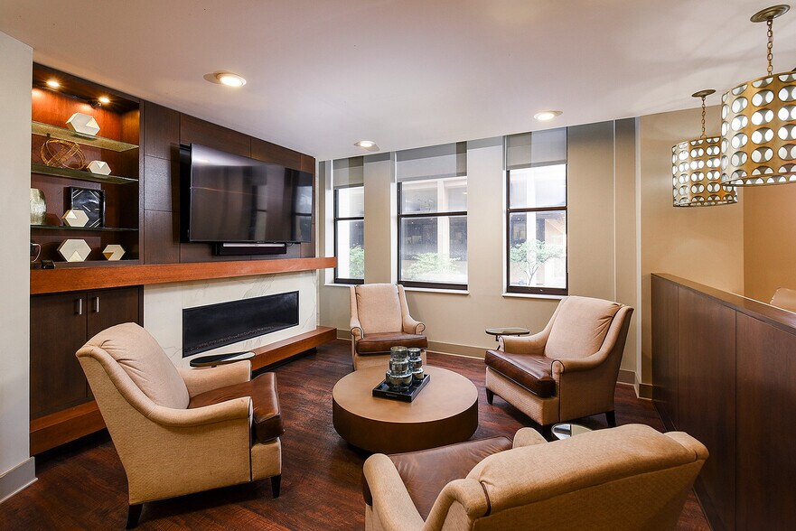 More Photos Of 99 W Saint Clair Ave, Cleveland Apartments For Lease