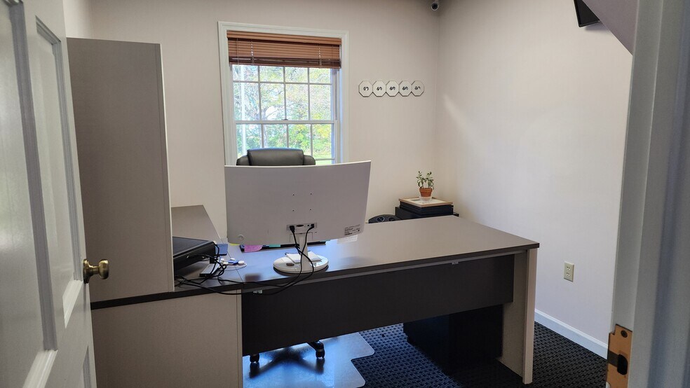 More Photos Of 18 N Village Ave, Exton Office For Sale