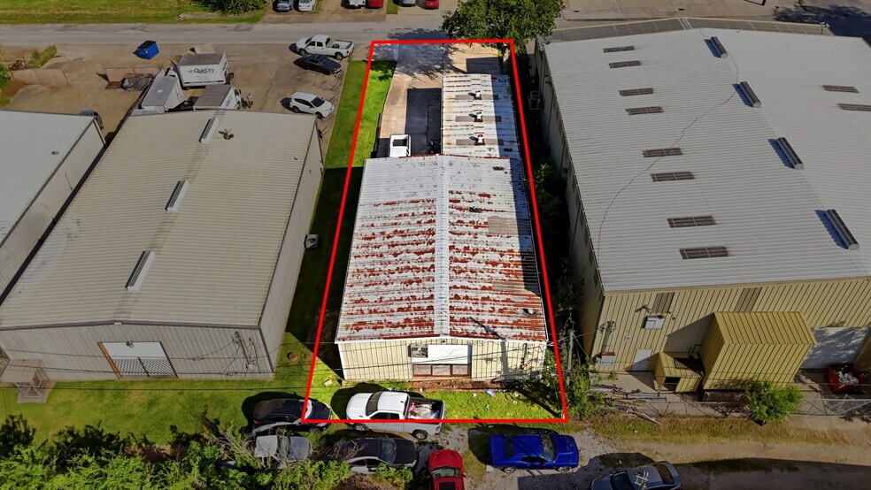 More Photos Of 1313 Illinois St, South Houston Warehouse For Sale
