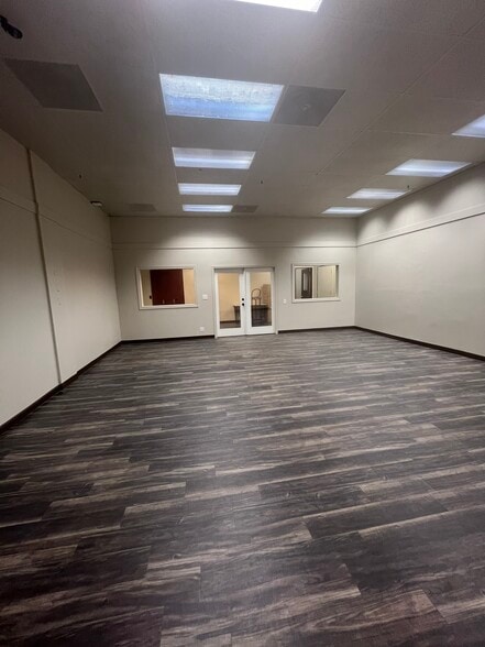 More Photos Of 1543 Pacific Ave, Santa Cruz Storefront Retail Office For Lease