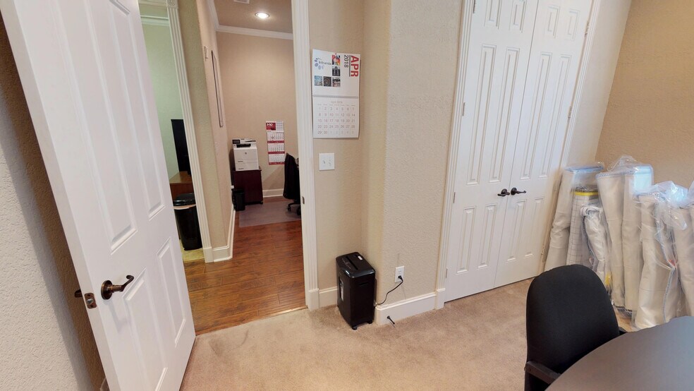 More Photos Of 5509 Louetta Rd, Spring Office For Sale