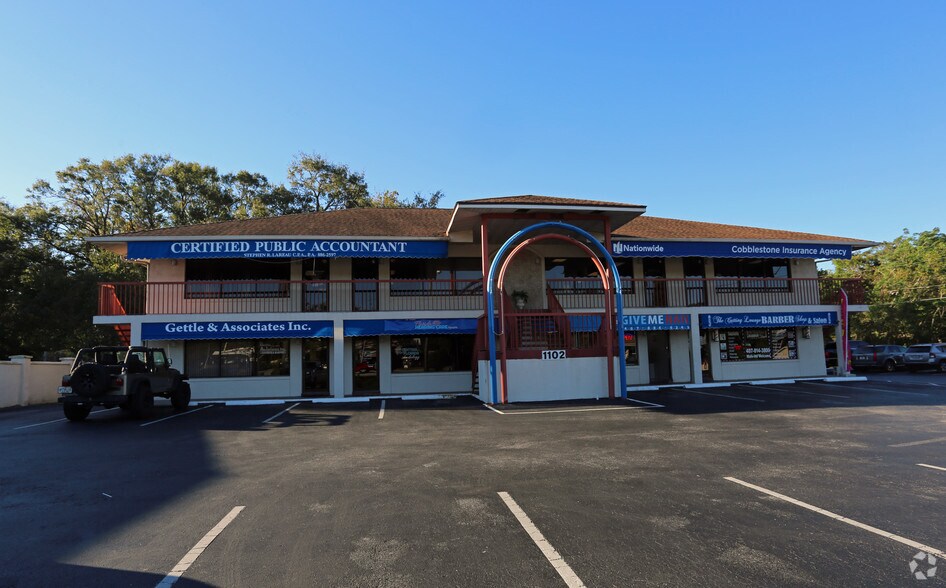 More Photos Of 1102-1132 E Semoran Blvd, Apopka Office For Lease